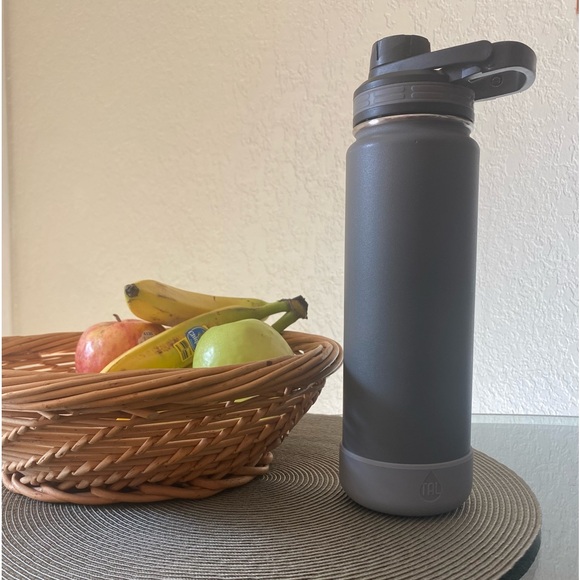 ThermalFlask 24 Oz. Water bottle - Picture 2 of 10